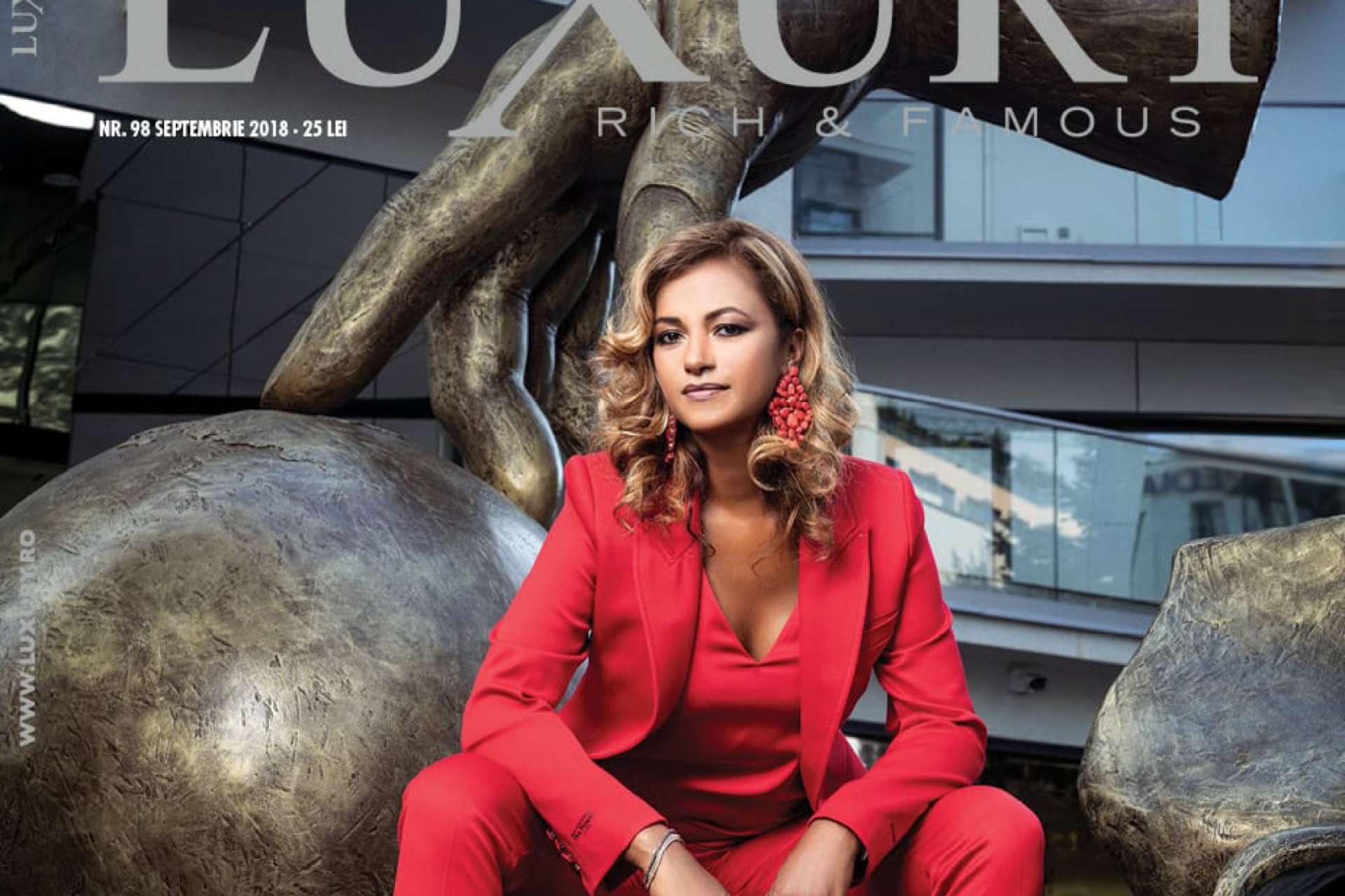 Beatrice Dumitrașcu, on the cover of Luxury Magazine