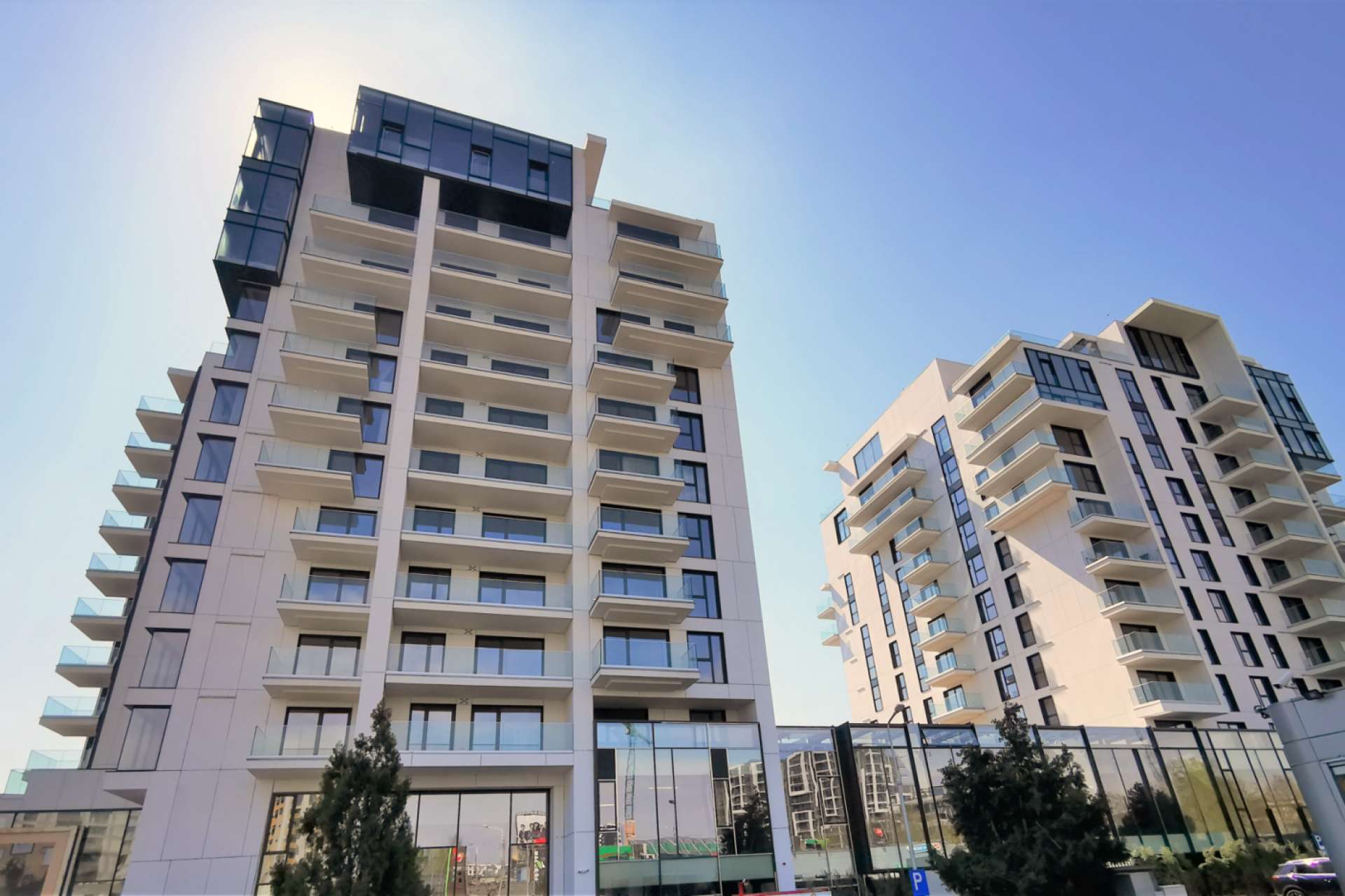 New gourmet market concept at One Herăstrău Towers, in partnership with Le Manoir