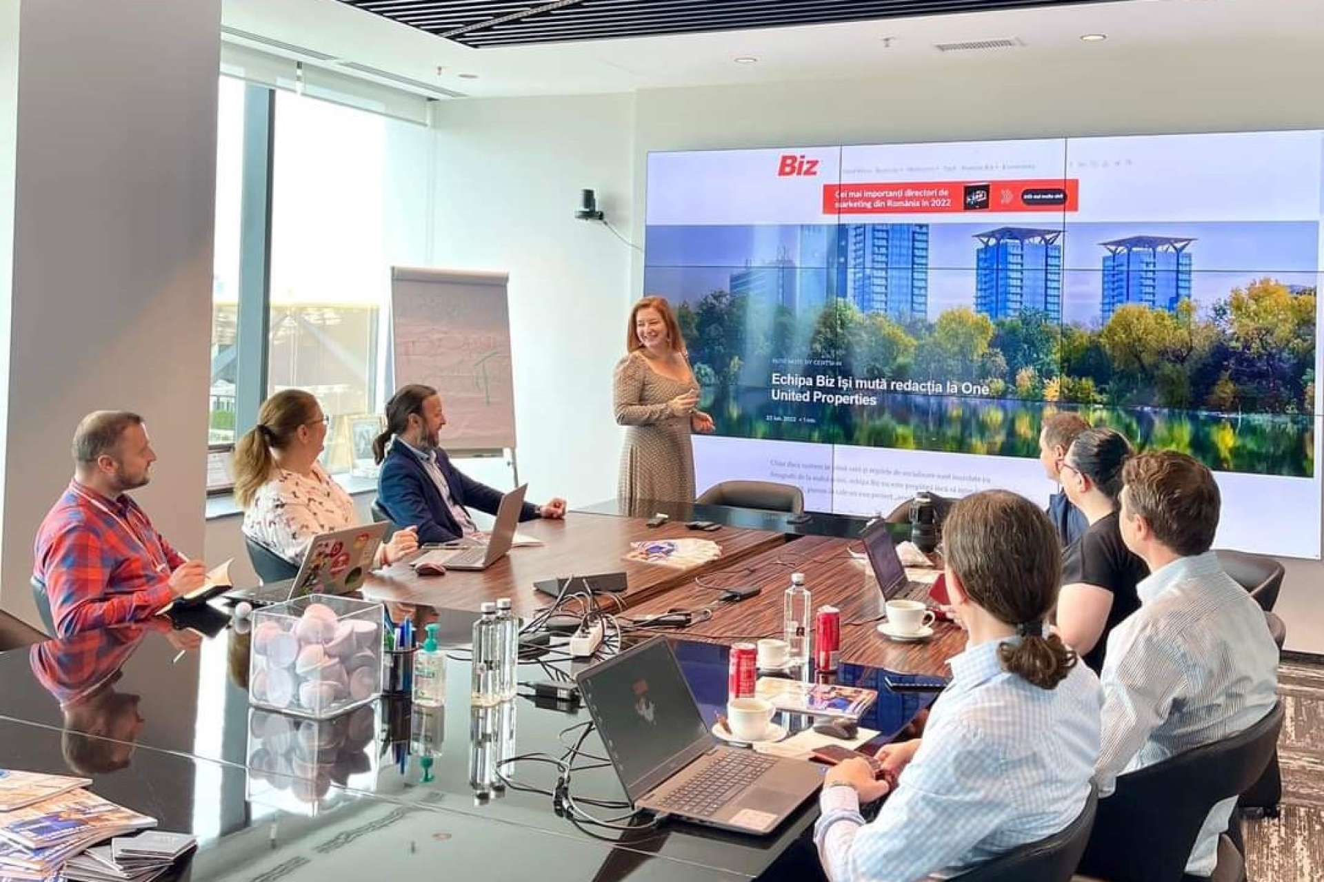 Echipa Biz își mută redacția la One United Properties
