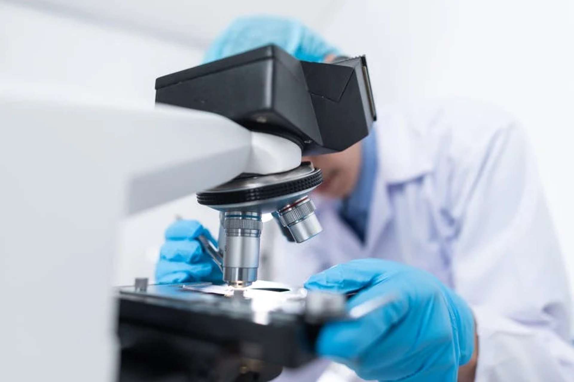 Supporting Romanian medical system in fighting COVID pandemic (2020)