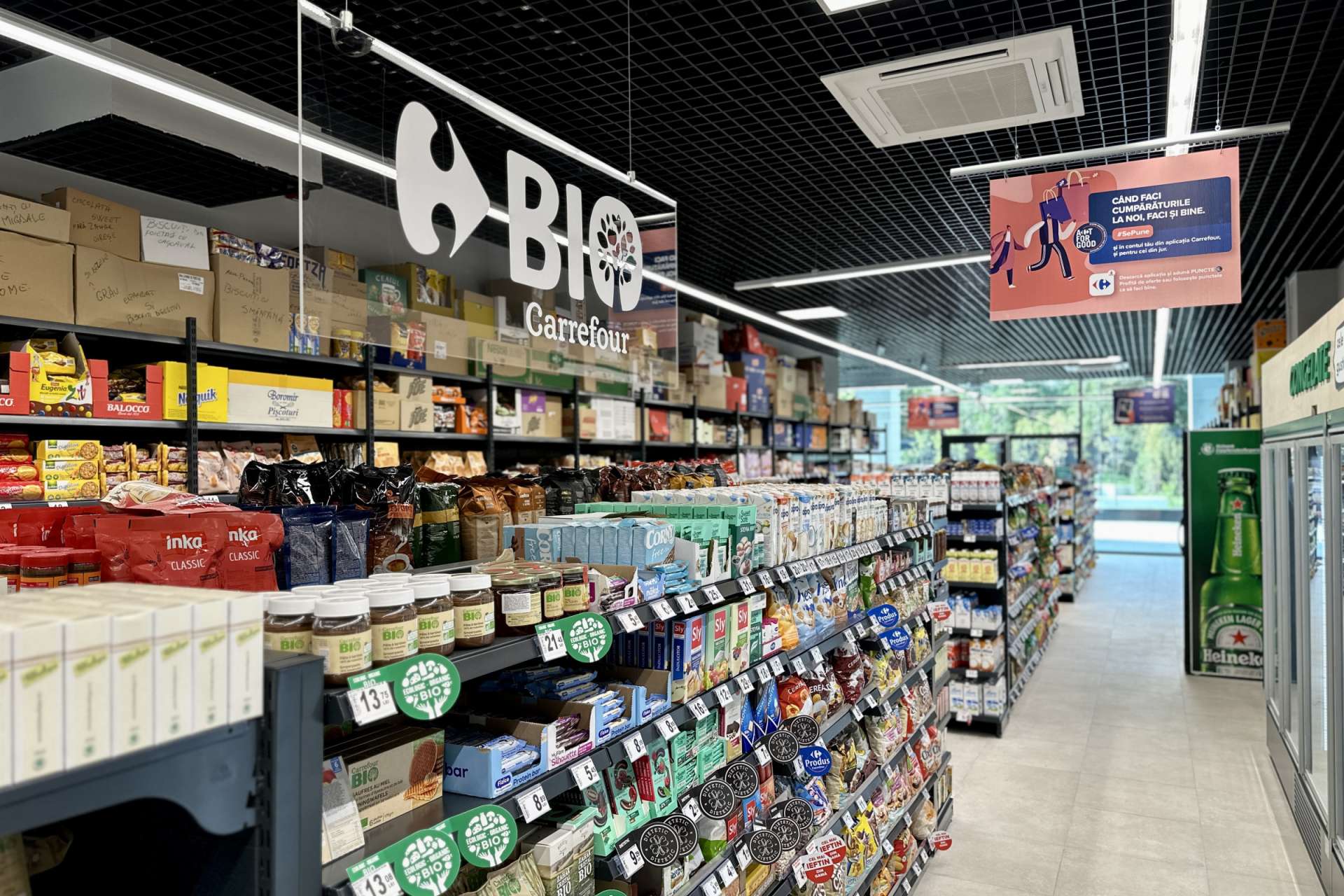 Carrefour is opening a new Carrefour Express store within One Cotroceni Park, thereby enhancing the range of commercial services offered by the development