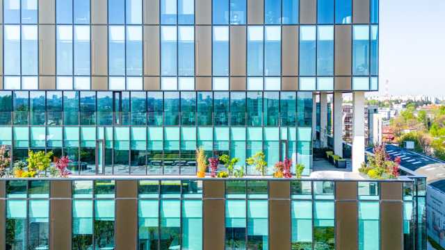 One United Properties vizează venituri de 1,7 miliarde de lei și un profit brut de 617,5 milioane de lei în 2024