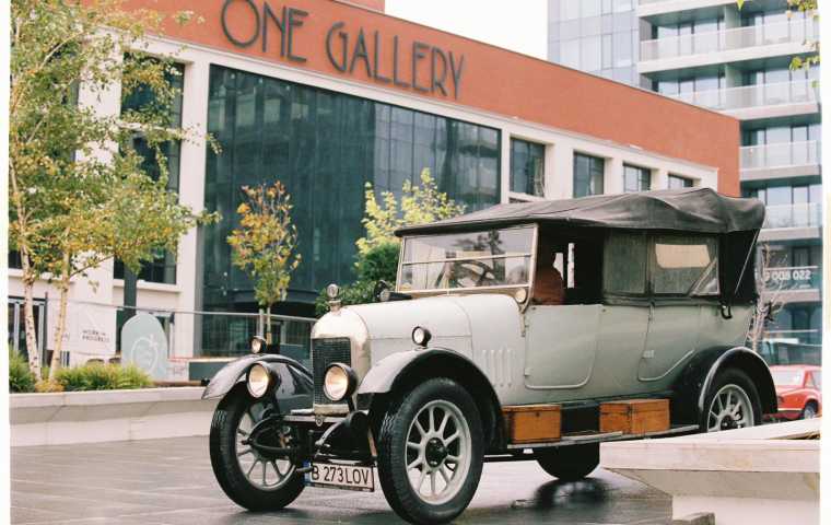 British elegance and contemporary art at One Floreasca City