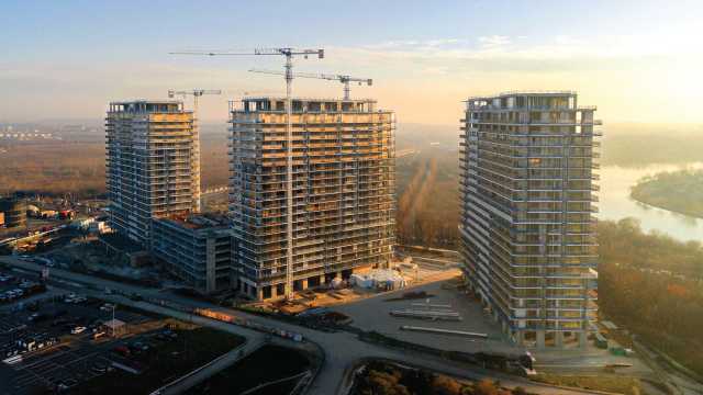 One High District - Te muți anul acesta