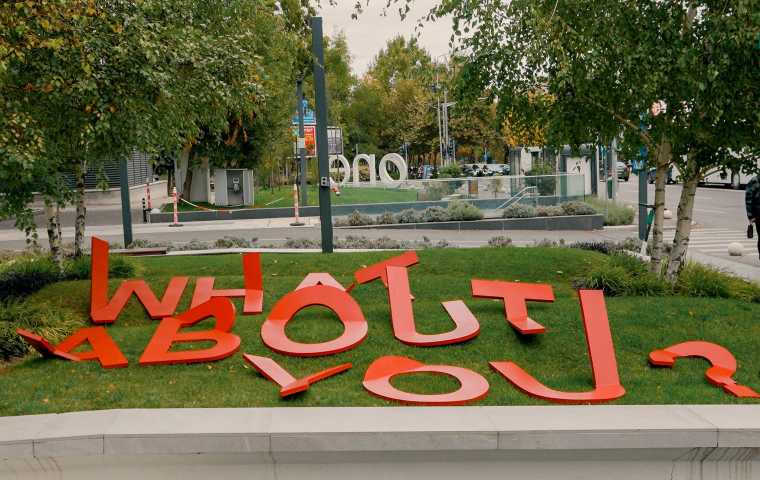 One Sculpture Park aduce sculptura contemporană românească în spațiul public din Floreasca