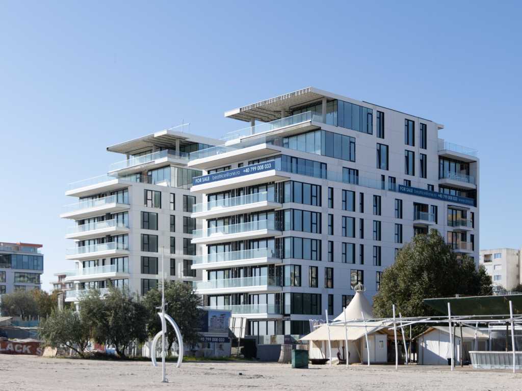 One Mamaia Nord II: one-mamaia-nord-2-2604-exterior-11