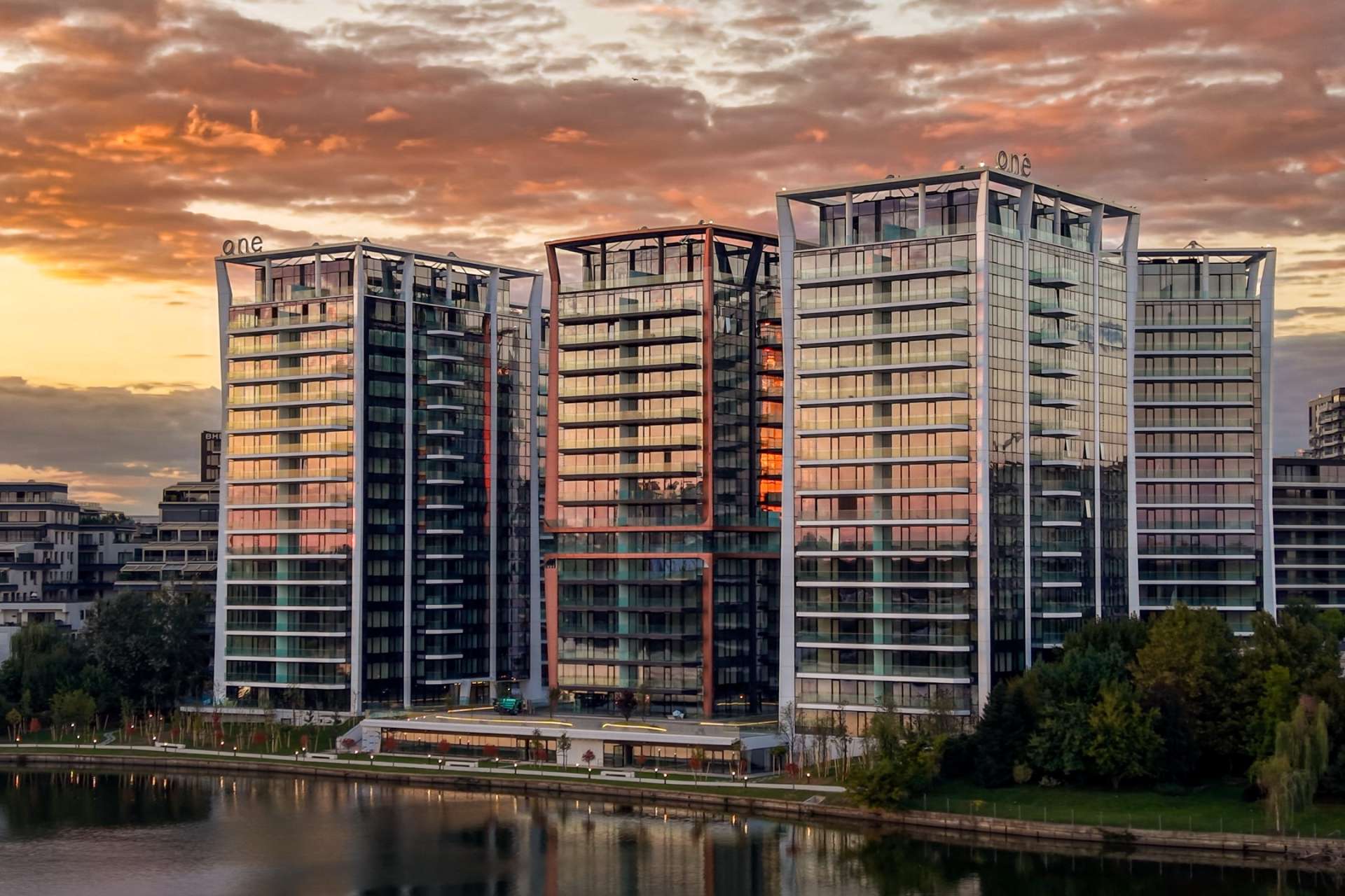 One Lake Club: Residential complex One Lake Club - imaginea 5