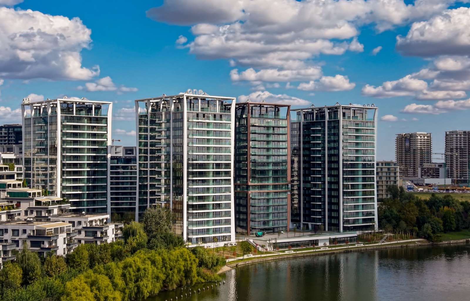 Residential complex One Lake Club - imaginea 11