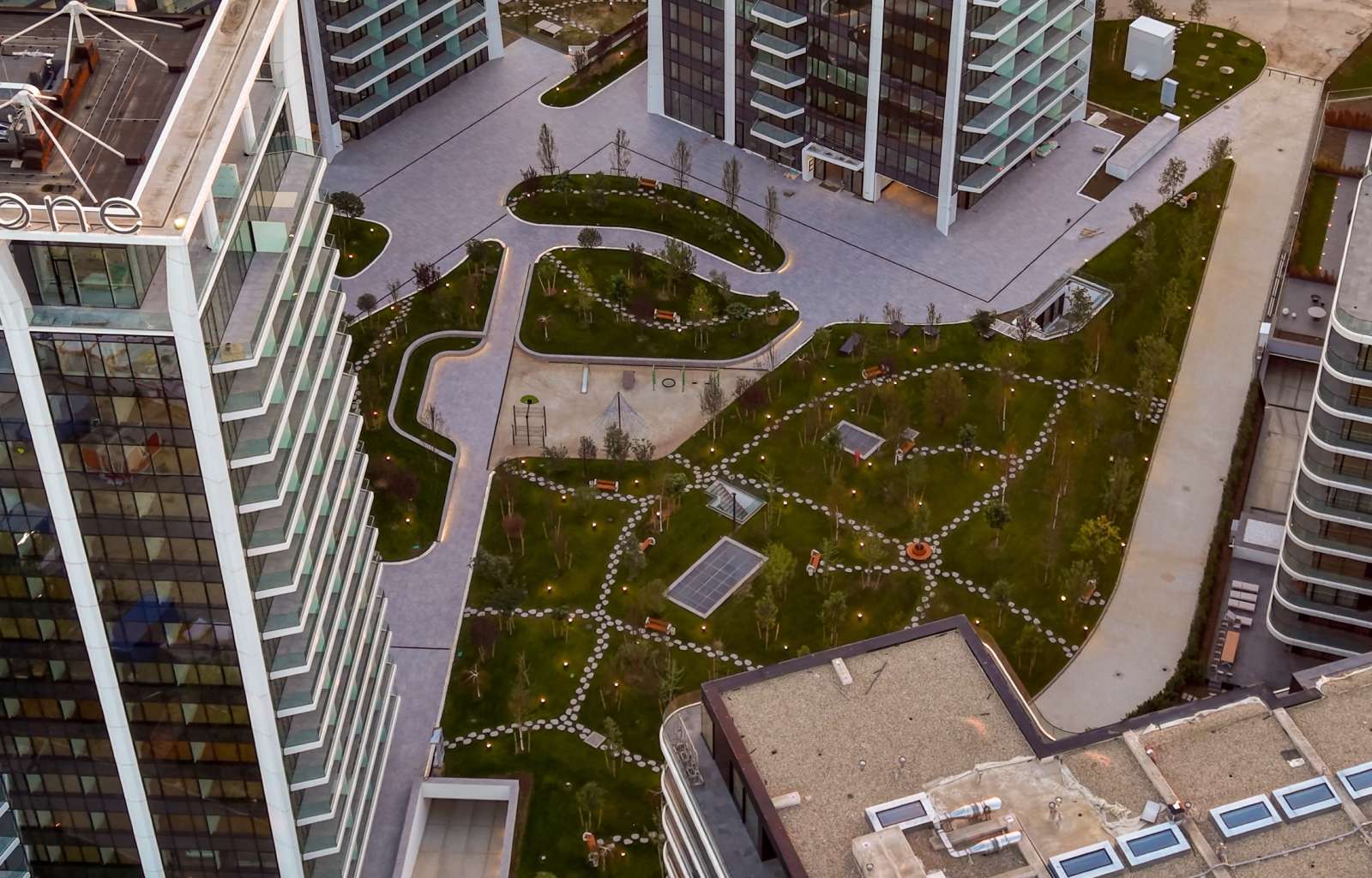 Residential complex One Lake Club - imaginea 12