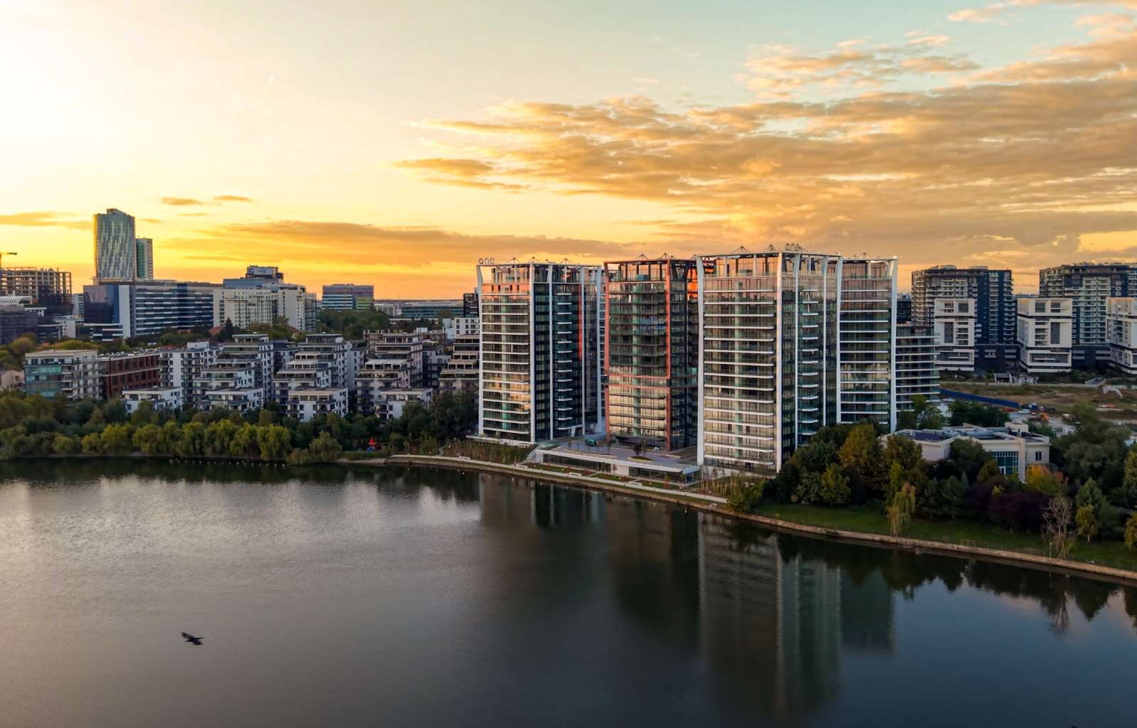 Residential complex One Lake Club - imaginea 15