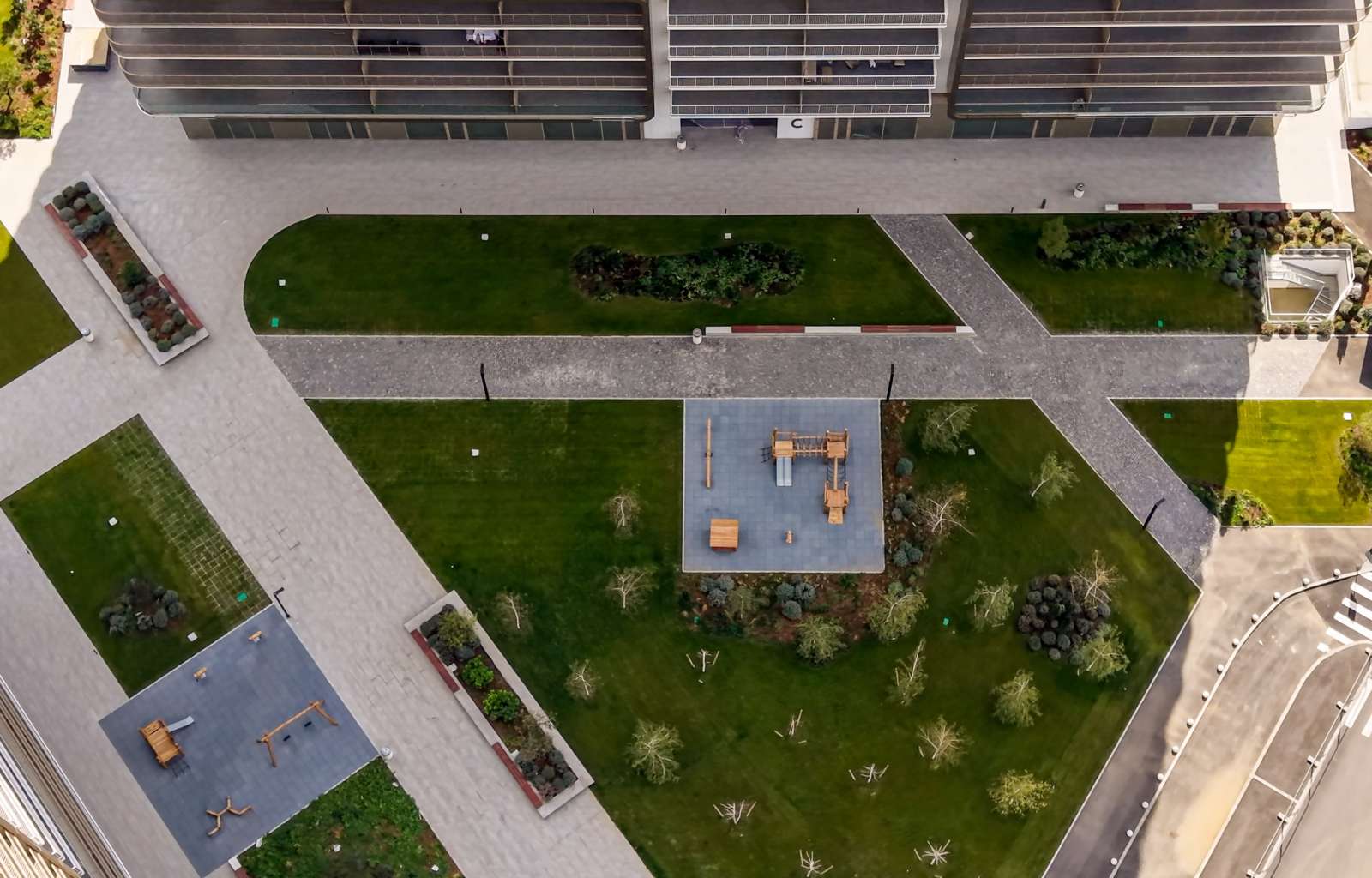 Ansamblul rezidențial One High District - imaginea 9