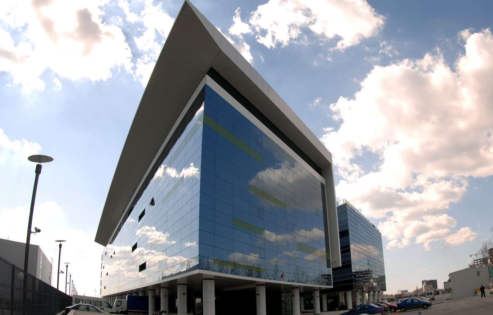 Office space One North Gate - imaginea 1