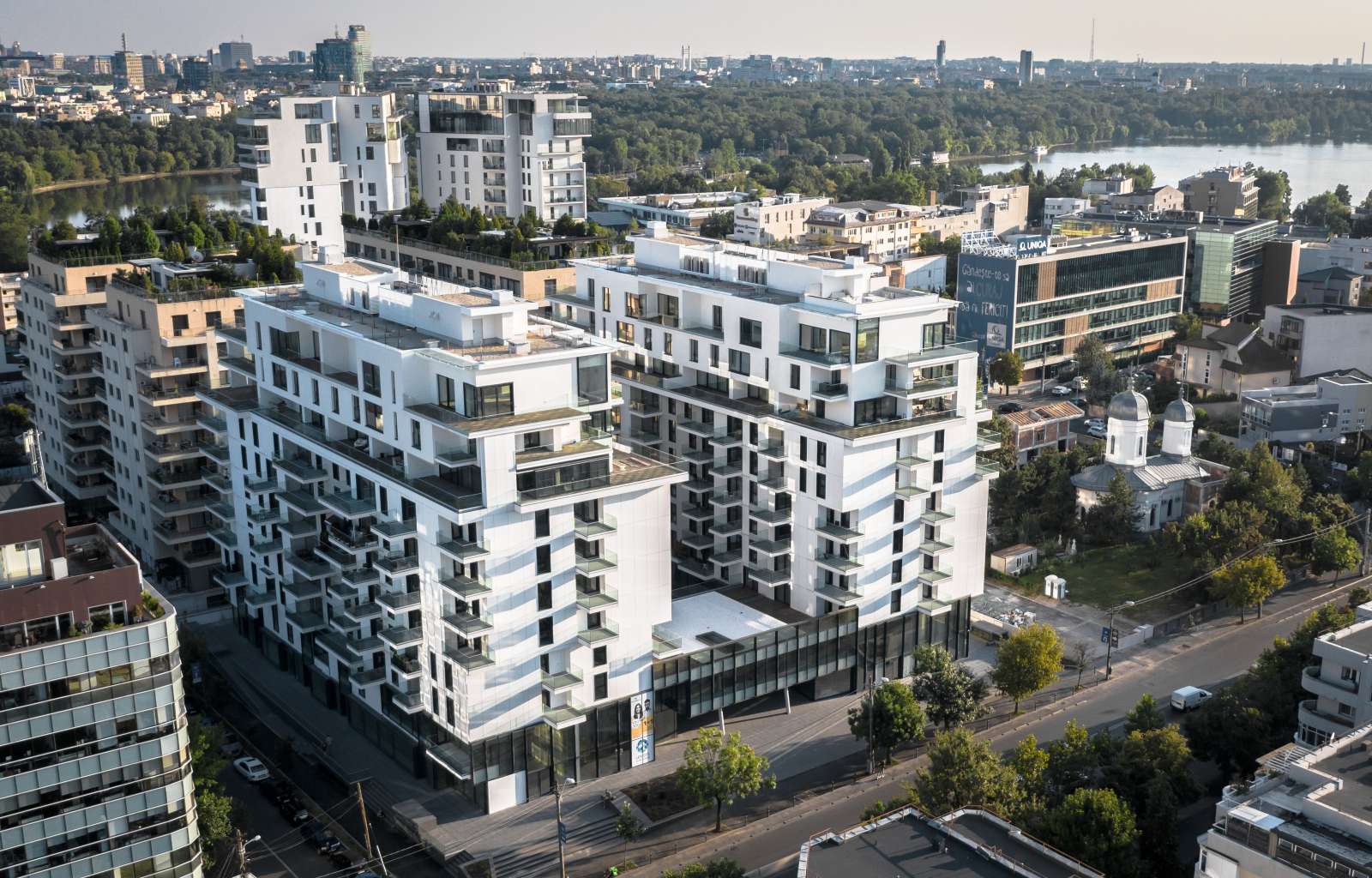 Ansamblul rezidențial One Herastrau Plaza - imaginea 4