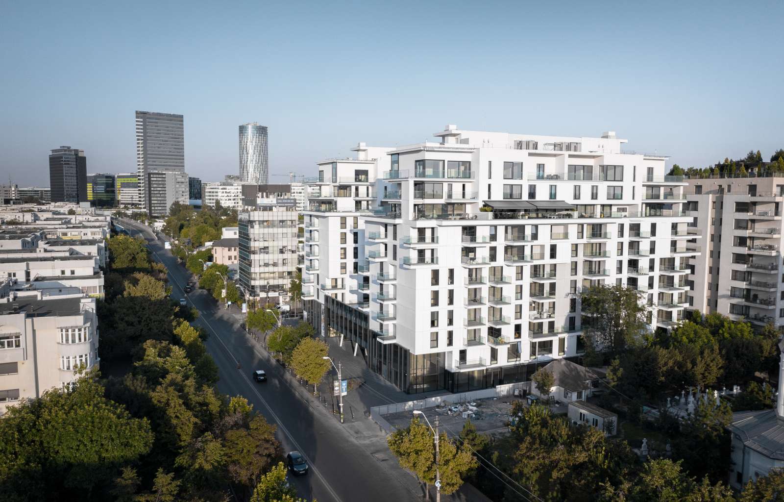 Ansamblul rezidențial One Herastrau Plaza - imaginea 6